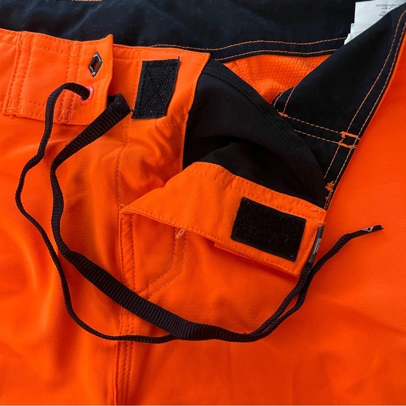 Quicksilver Swim Trunks Mens Size 29 Neon Orange Board Shorts Unlined Beach Pool - Picture 8 of 8